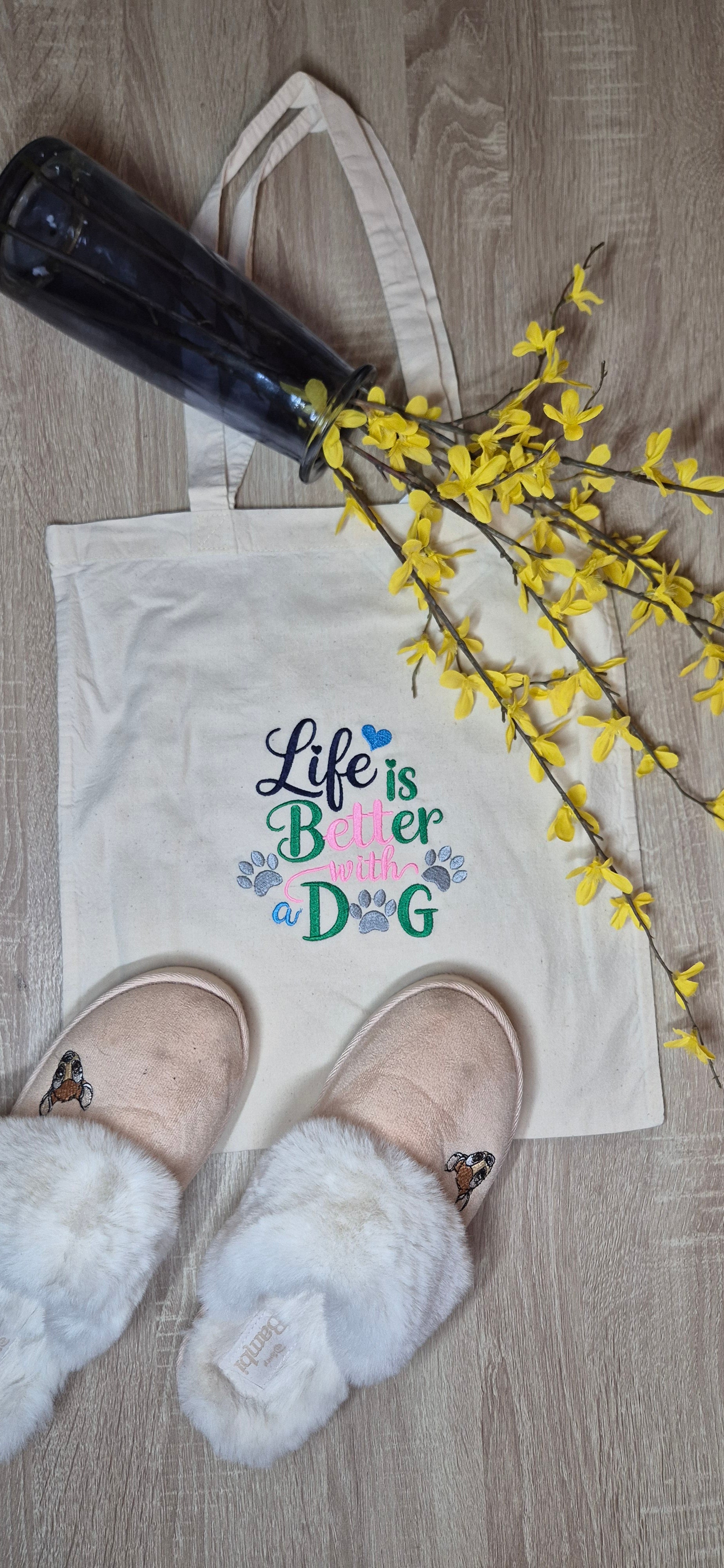 Bag 4 Life with "Life is better with a dog" embroidery